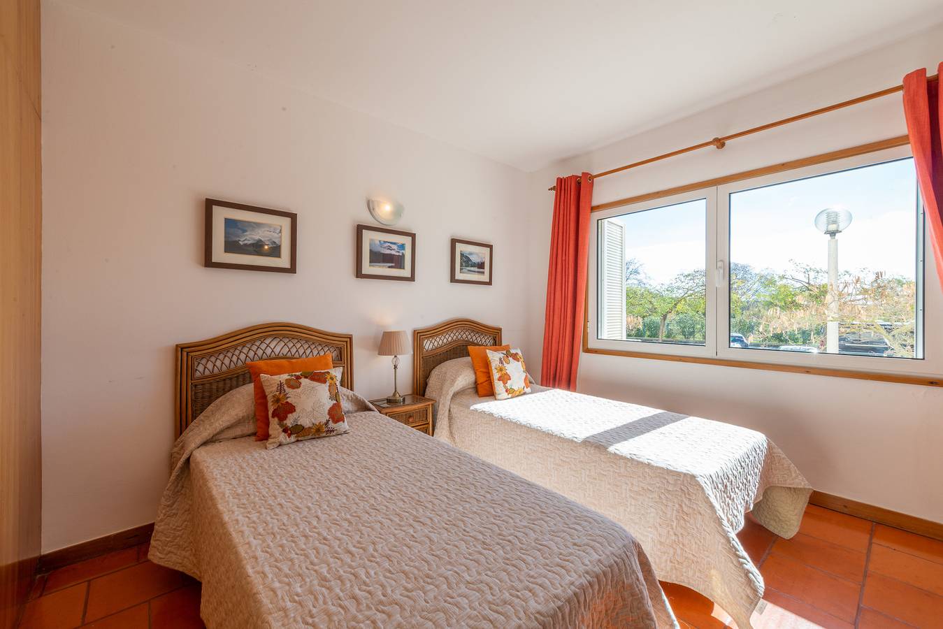 Apartamento entero, Comfortable Marina apartment [96] in São Sebastião, Lagos