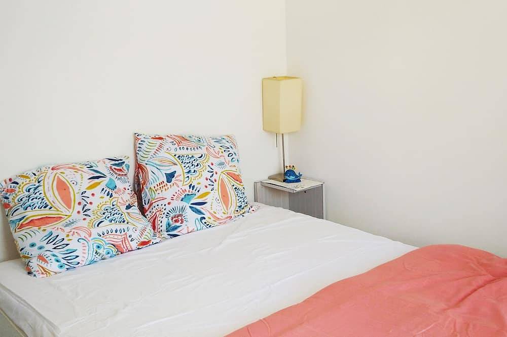 Chambre Privée Castellane 15 Minute Vélodrome Vieux-port Plage in Marsella, Marsella region