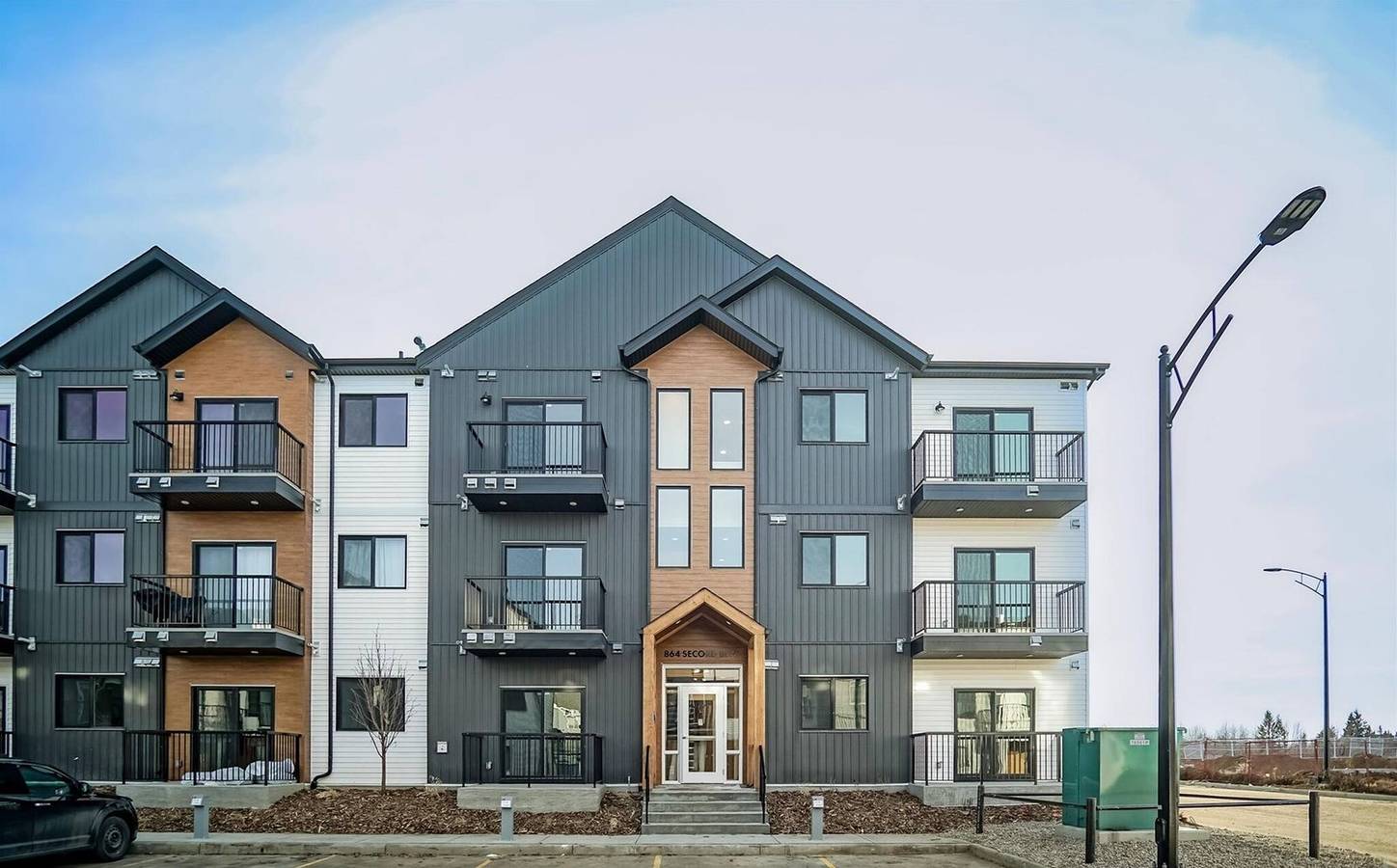 Ganze Ferienwohnung, Wohnung mit 2 Betten, 13 Minuten vom Einkaufszentrum West Edmonton Mall entfernt in Edmonton, Alberta