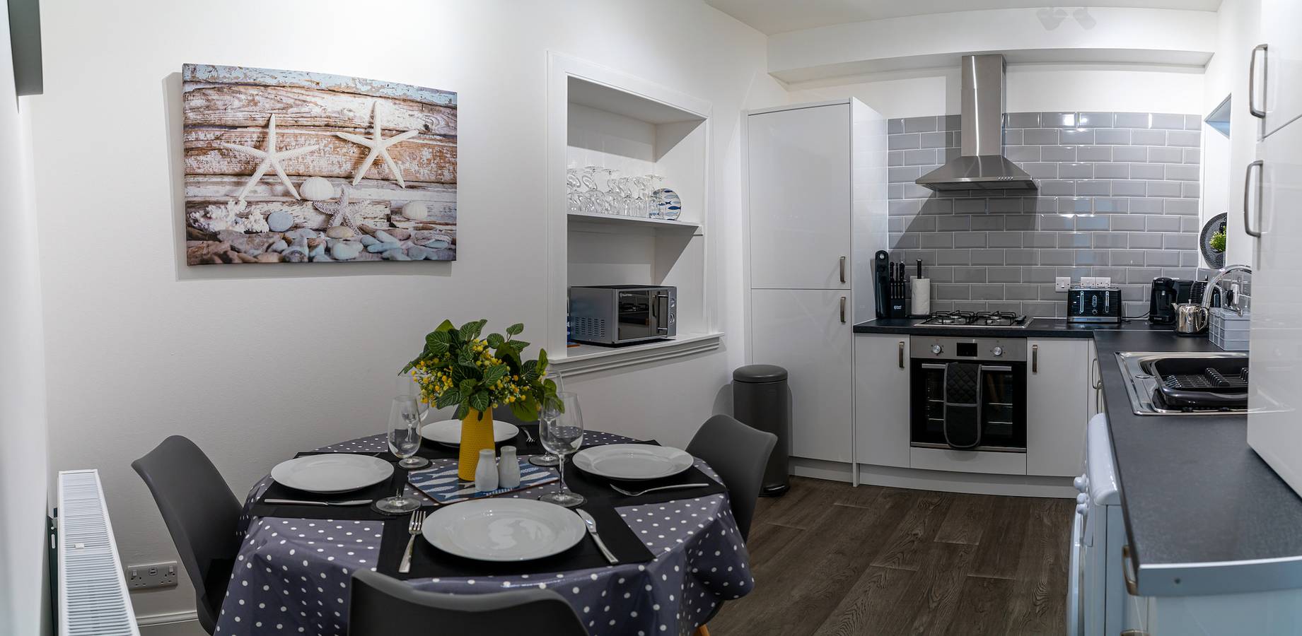 Entire holiday apartment, The Old Paint Shop Apartment - Centrally Situated in Anstruther, Fife region