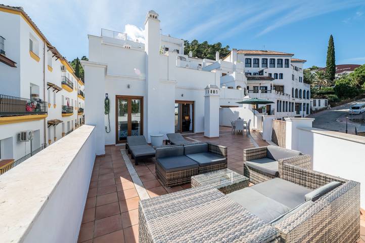 Ferienwohnung für 6 Personen, mit Balkon und Kinderpool - 1