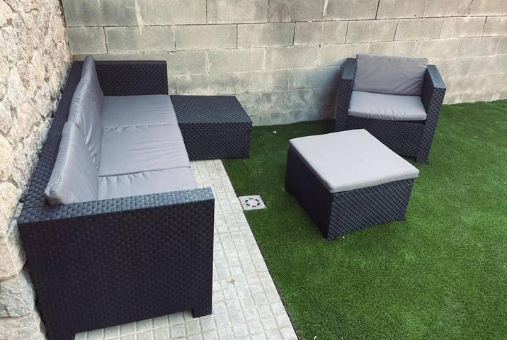 Location de vacances pour 9 personnes, avec Balcon et Terrasse ainsi que Jardin et Piscine à Bagà - 3