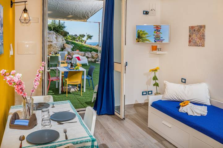Gîte pour 2 personnes, avec Vue sur l’océan et Balcon/Terrasse ainsi que Jardin et Vue à Scopello - 4