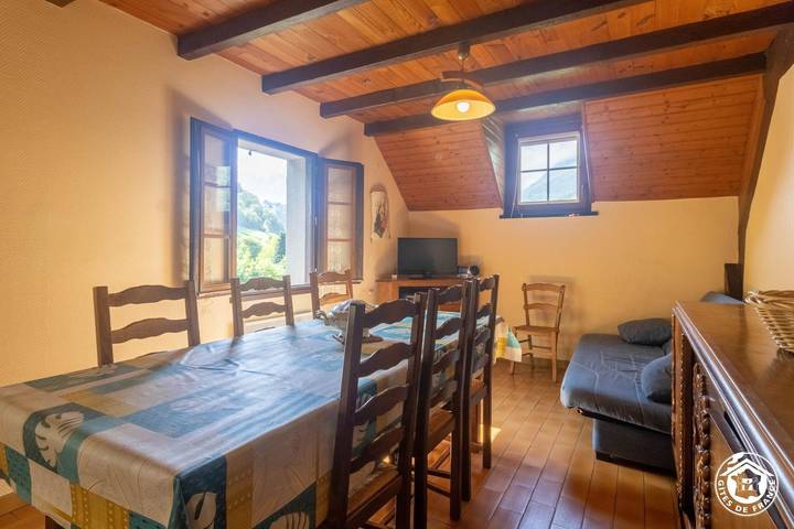 Gîte pour 3 personnes, avec jardin, animaux acceptés dans les Hautes-Pyrénées - 2