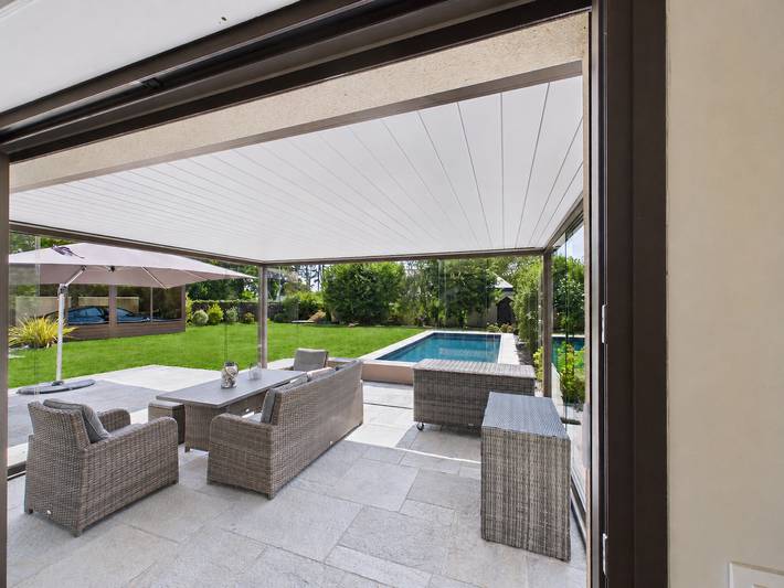 Modernes Haus für 7 Personen mit beheiztem Pool in Arradon, Côte des Mégalithes