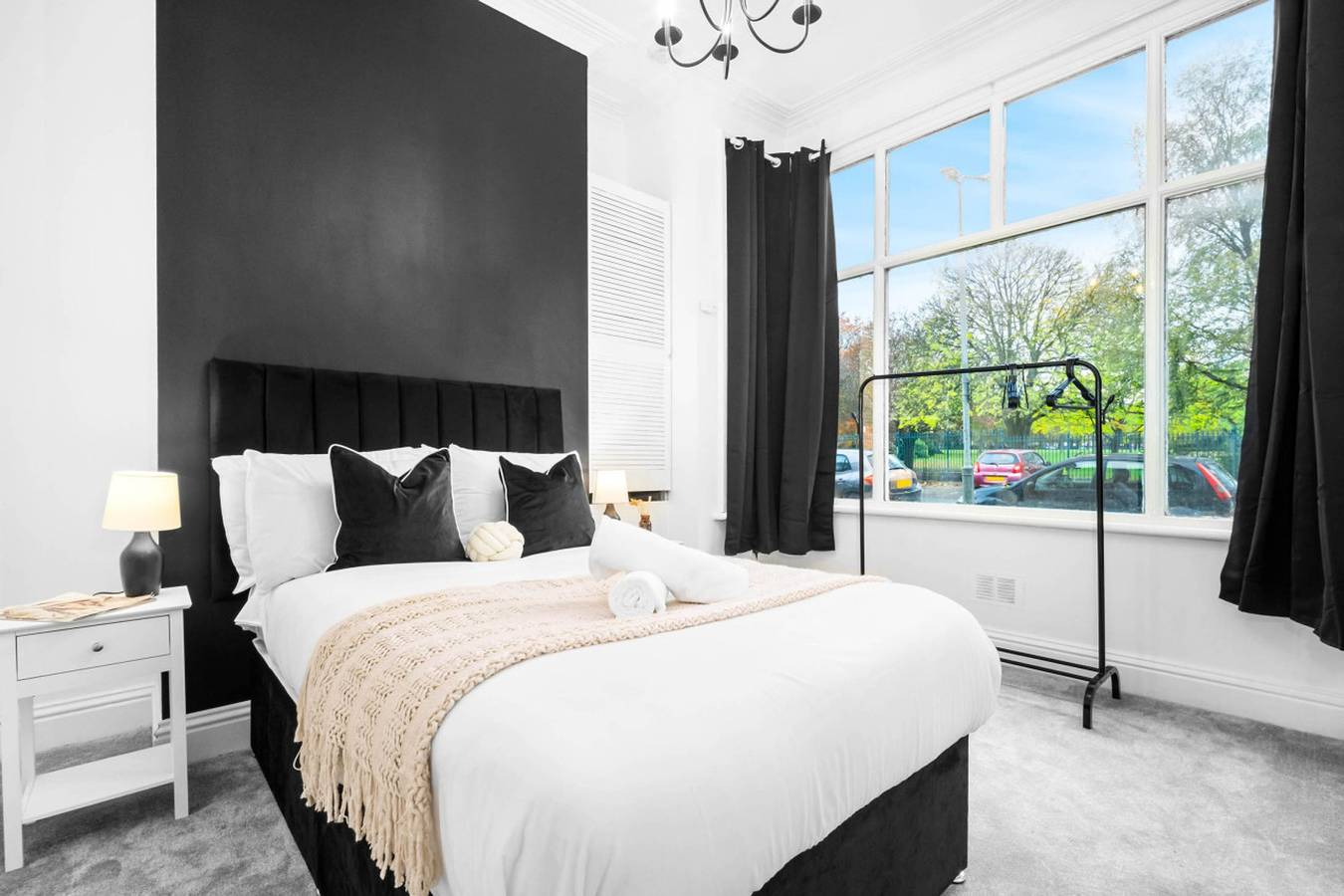 Entire apartment, Modern Apartment - Fast Wi-Fi - Wolverhampton in Wolverhampton, Birmingham Area