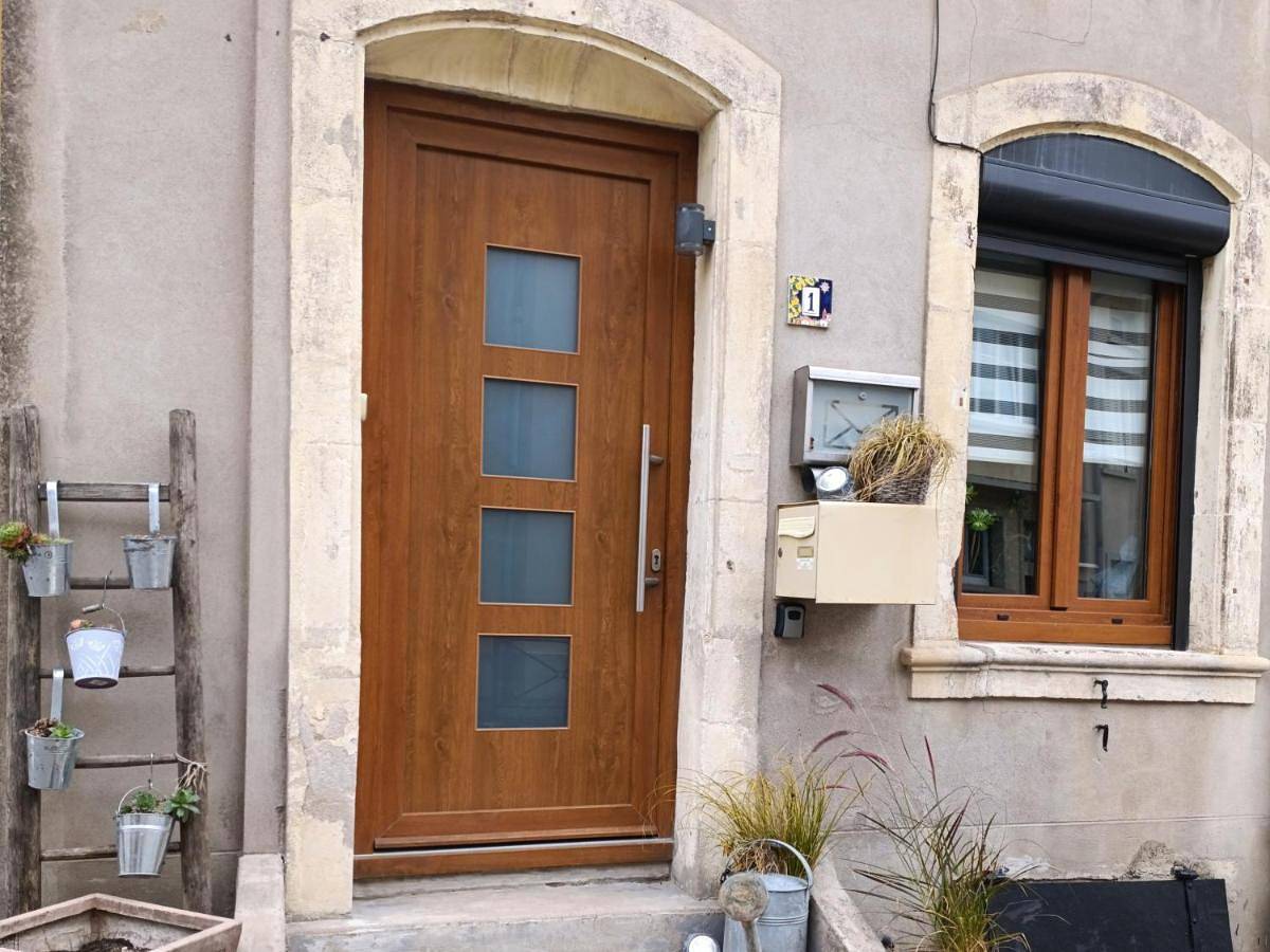 Appartement entier, Appartement 90 m2 in Vic-sur-Seille, Région de Château-Salins
