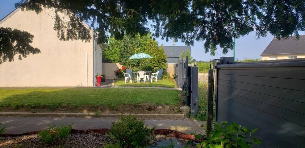 Location de vacances pour 4 personnes, avec jardin et vue à Henvic - 2