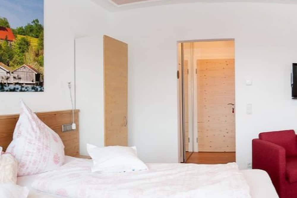 Ganze Wohnung, Apartment Seehausen mit 31 qm, 1 Zimmer-Apartment, max. für 2 Personen in Seehausen am Staffelsee, Das Blaue Land