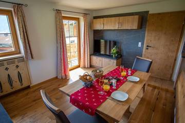 Bauernhof für 4 Personen, mit Balkon und Garten in Inzell