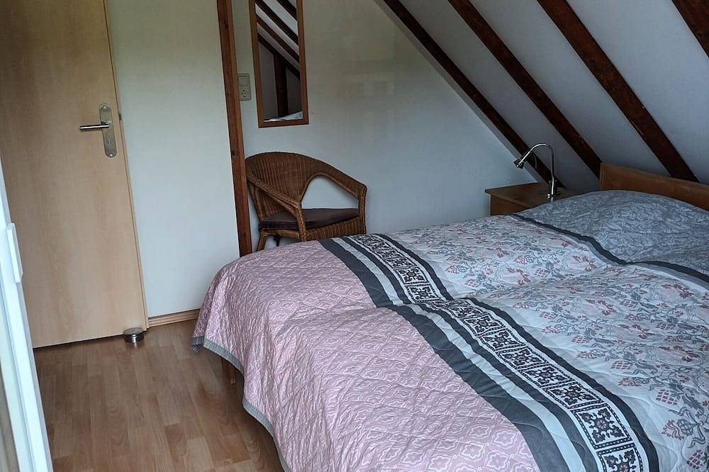 Ferienhaus 84 für 5 Personen + 1 Baby/Kleinkind in Silbersee, Frielendorf