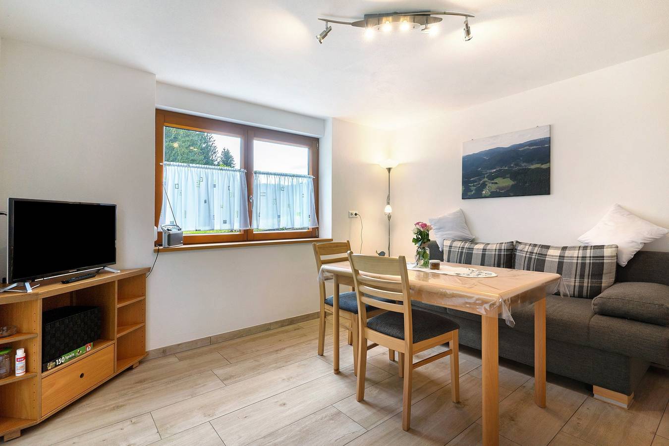 Ganze Wohnung, Ferienwohnung Torbrünnele" mit Bergblick, privater Terrasse und Wlan in Bad Rippoldsau-Schapbach, Mittlerer Schwarzwald