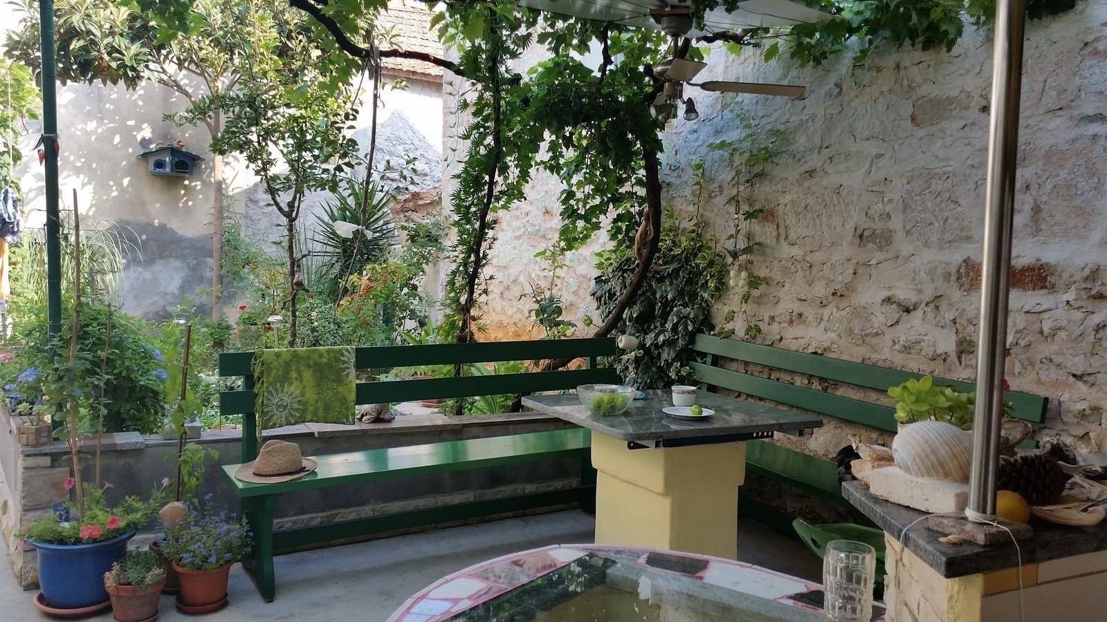 Ganze Wohnung, Two bedroom apartment with air-conditioning Kukljica, Ugljan A-11584-a in Kukljica, Insel Ugljan