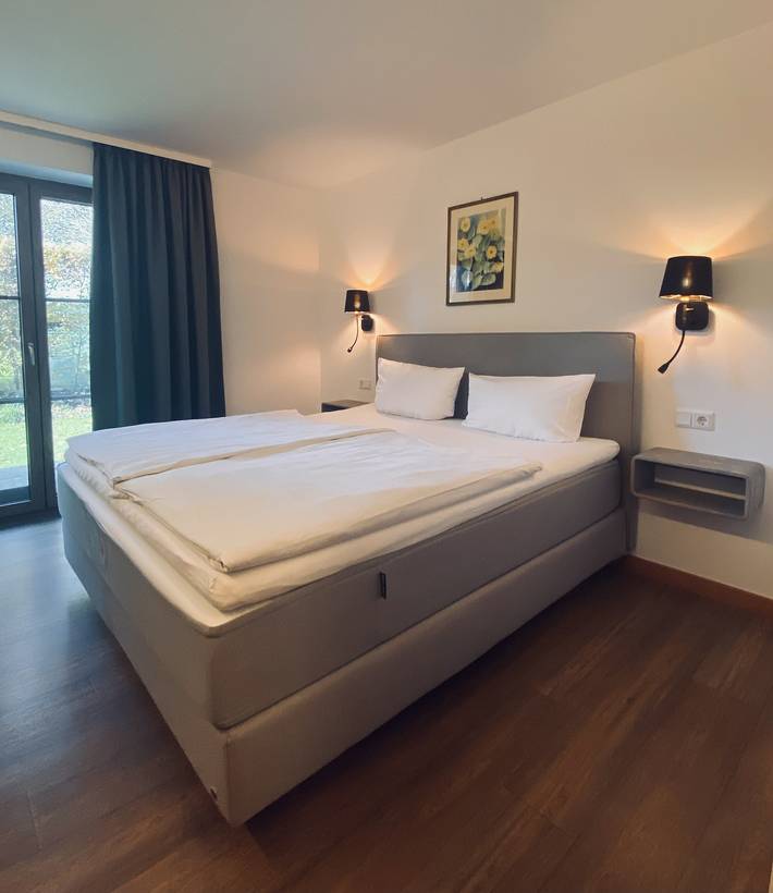 Hotel für 3 Personen, mit Balkon und Terrasse sowie Garten in Rosenheim - 2