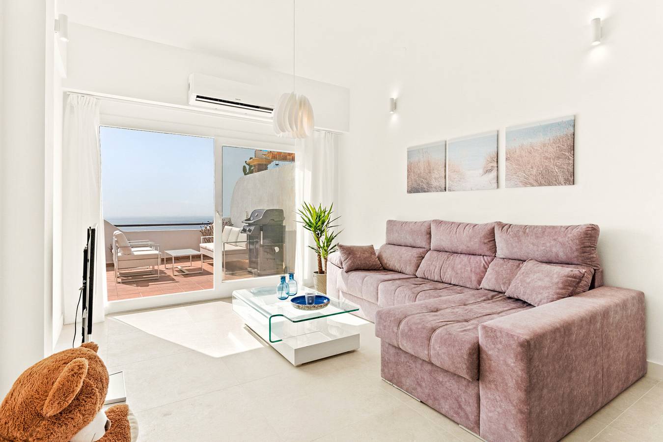 Appartement entier, Appartement rénové avec terrasse sur le toit, Benalmádena Pueblo in Benalmadena Pueblo, Benalmádena