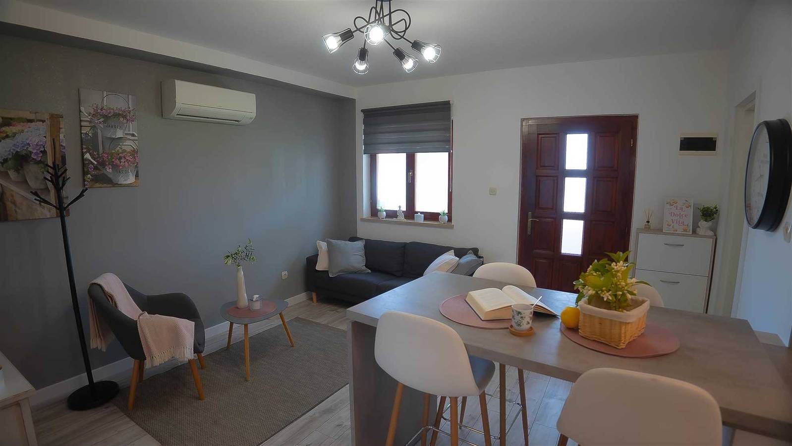Appartement entier, Appartement de vacances pour 4 personnes avec balcon/terrasse in Rovinj Riviera, Rovinj