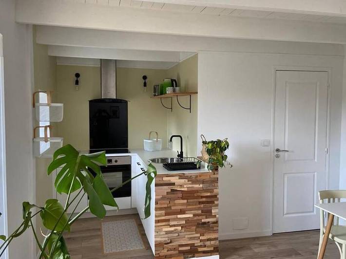 Location de vacances pour 2 personnes, avec vue et terrasse, animaux acceptés à Tréméoc - 3