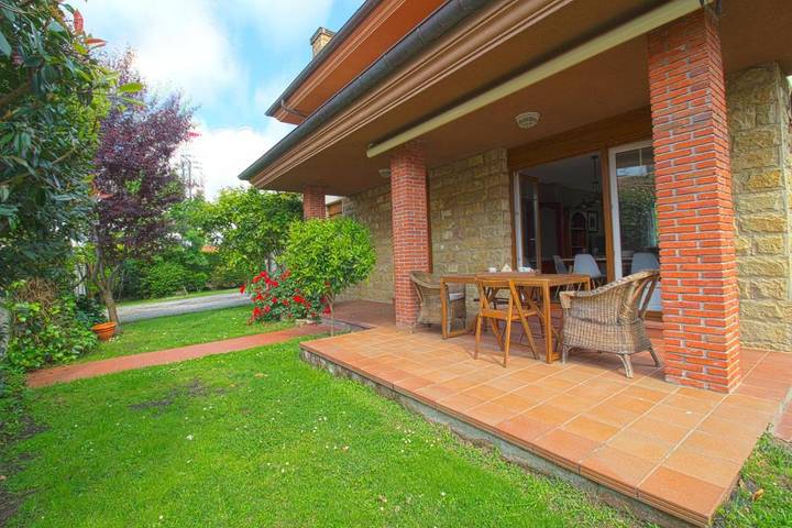 Ferienhaus für 10 Personen, mit Garten - 1