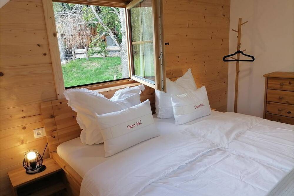 Lärchenhaus ,,Unterer Brodl\" in Rottenmanner und Wölzer Tauern, St. Peter am Kammersberg