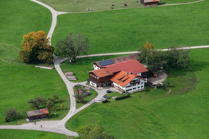 Bauernhof für 2 Personen, mit Garten in Seeg