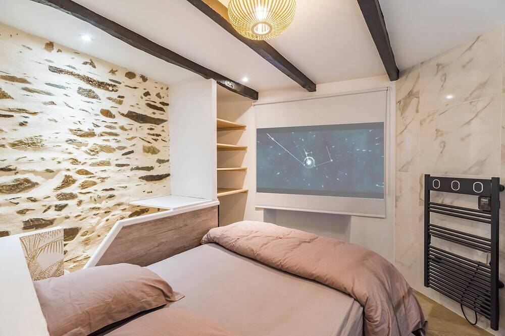 Apartamento entero, Logement Duplex au Coeur de Tréguier in Tréguier, Costa de granito rosa