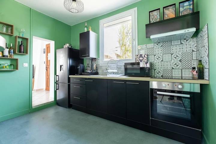 Gîte pour 10 personnes, avec Jacuzzi et Vue dans Thermes de Royat Chamalières - 3