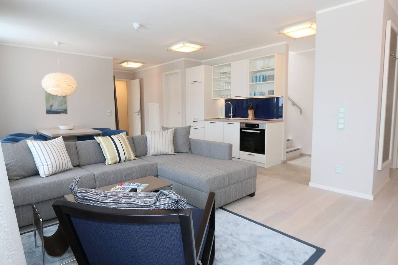 Ganze Wohnung, Fewo Meerzeit: Sonnige Fewo 100m² – 2 Schlafzimmer, Dachterrasse und Wellness in Prora, Binz