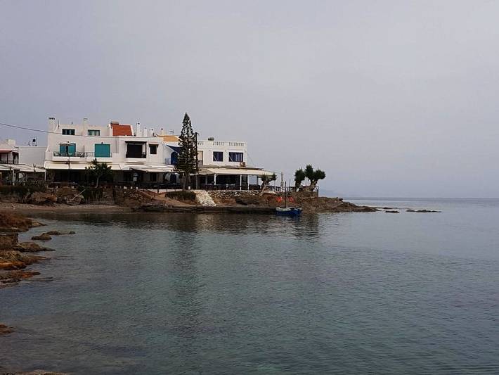 Location de vacances pour 5 personnes, avec piscine ainsi que balcon et jacuzzi dans Mokhlos - 2