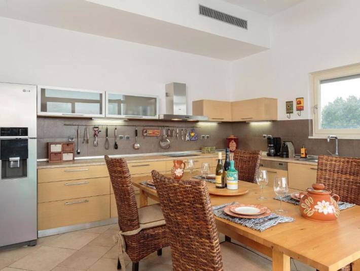 Ferienhaus für 10 Personen, mit Garten und Balkon in Afantou - 4