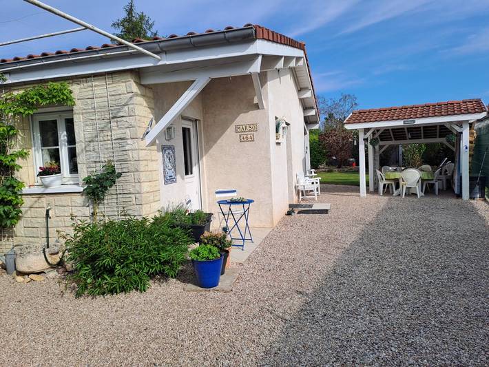 Location de vacances pour 2 personnes, avec jardin dans Réservoir de Bouzey