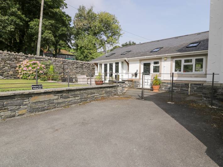 Cottage for 4 people, with garden in Llanrwst