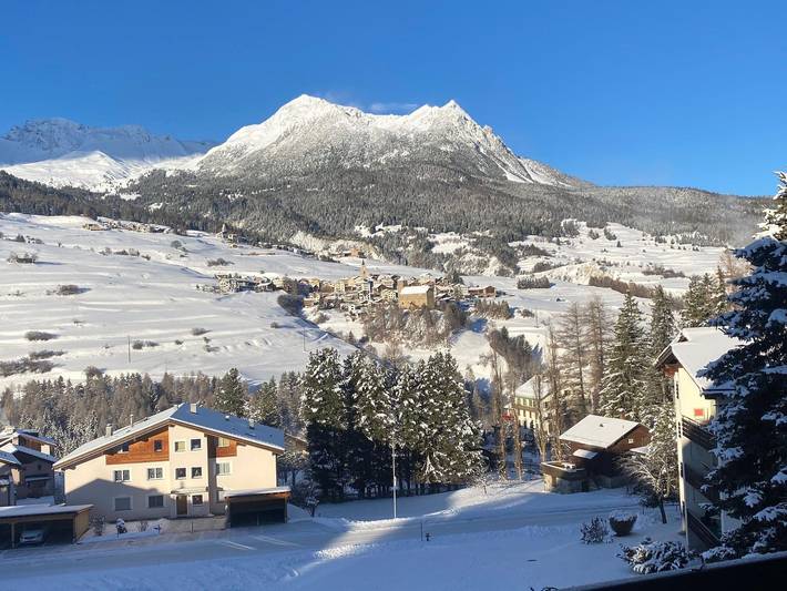 Hütte für 4 Personen, mit Balkon im Engadin