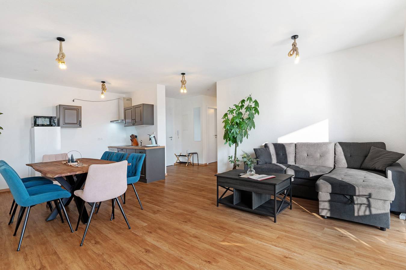 Entire apartment, Apartment '3' with Balcony and Wi-Fi in Europa-Park, Kappel-Grafenhausen