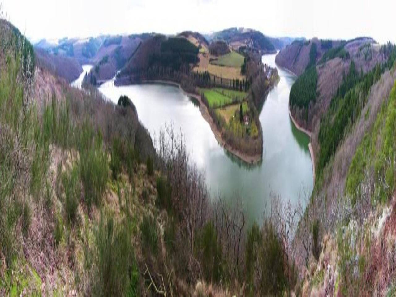 Location De Vacances pour 5 Personnes dans Luxembourg