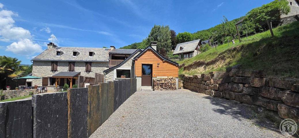 Gîte pour 2 personnes, avec jardin et terrasse