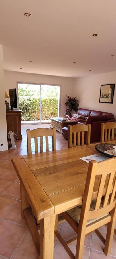 Location de vacances pour 8 personnes, avec vue et jardin, animaux acceptés à Saint-Vivien-de-Médoc - 3