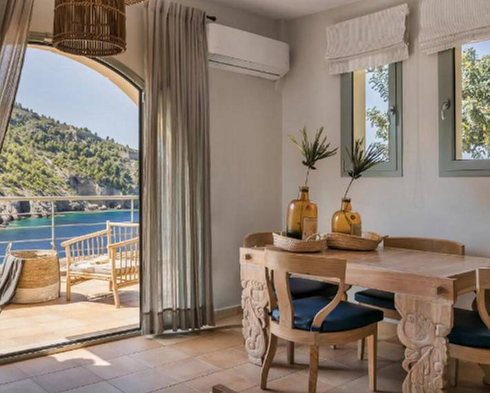 Location de vacances pour 6 personnes, avec vue sur l’océan et balcon dans Άσος - 4