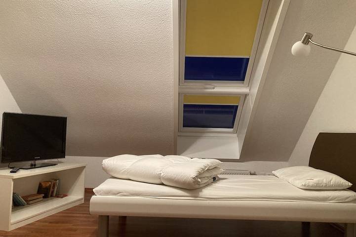 Ganze Wohnung, 120 Meter zum See -Atelier-Ferienwohnung mit Top Ausstattung/3 Schlafzimmer in Göhren-Lebbin, Fleesensee