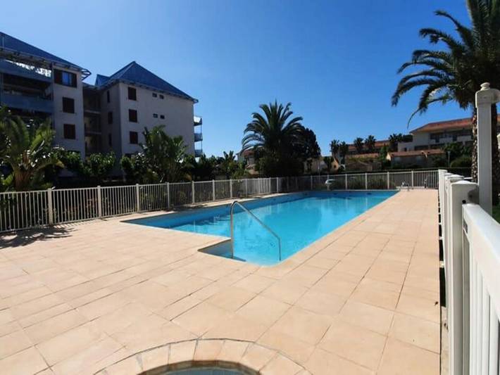 Gîte pour 4 personnes, avec piscine et balcon dans Golf Grand Jardin - 2