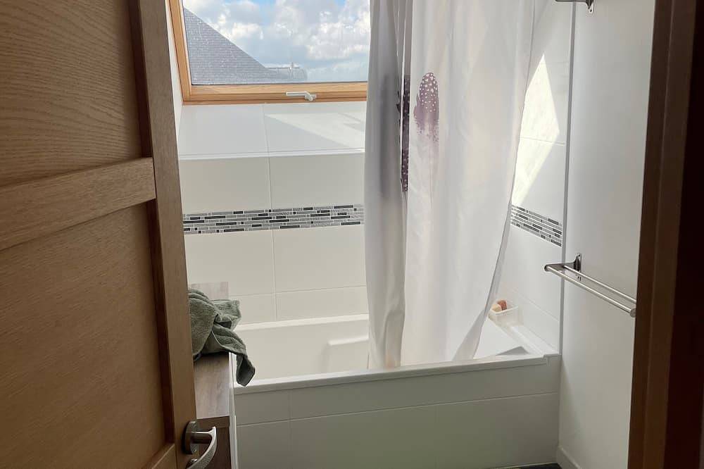 Magnificent contemporary house, quiet, close to everything - 8 people in Pluneret, Côte des Mégalithes