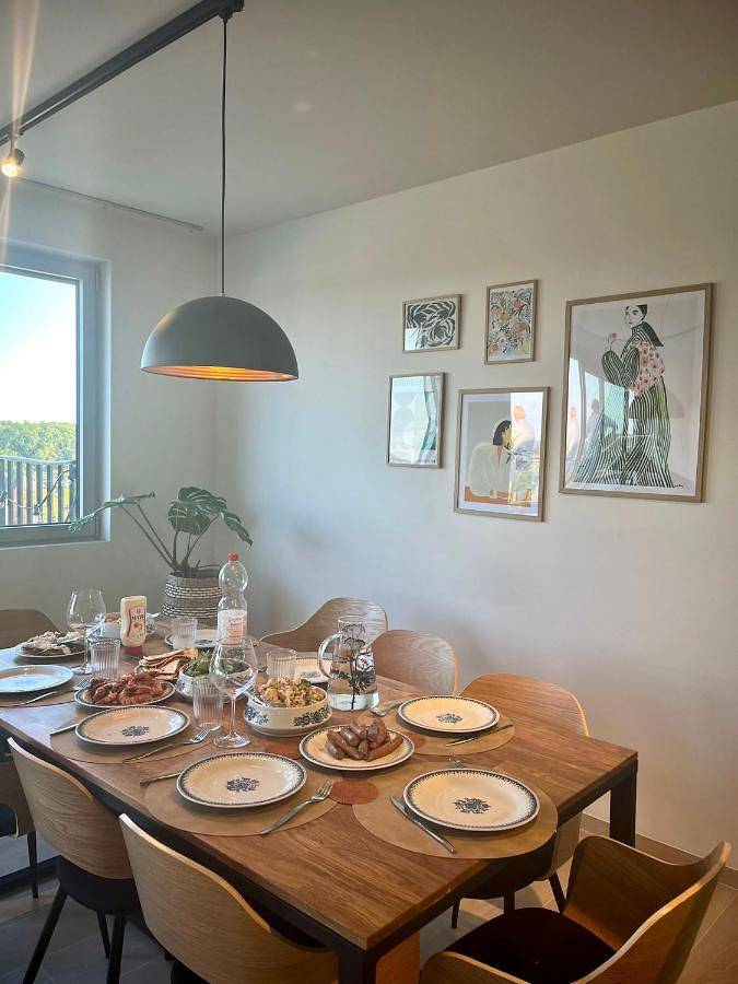 Gîte pour 7 personnes, avec vue et balcon à Genk - 2
