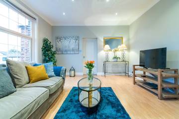 Holiday Rental for 4 People in Wilmslow, Cheshire, Photo 2