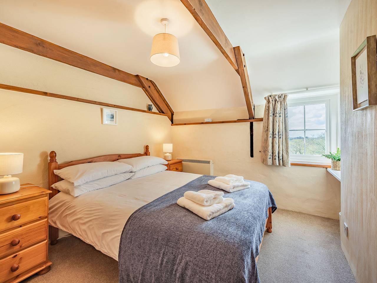 Bay View - Uk38206 in Amroth, Pembrokeshire