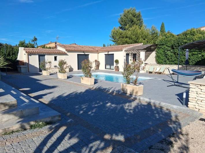 Maison de vacances pour 2 personnes, avec piscine et terrasse ainsi que jardin et vue