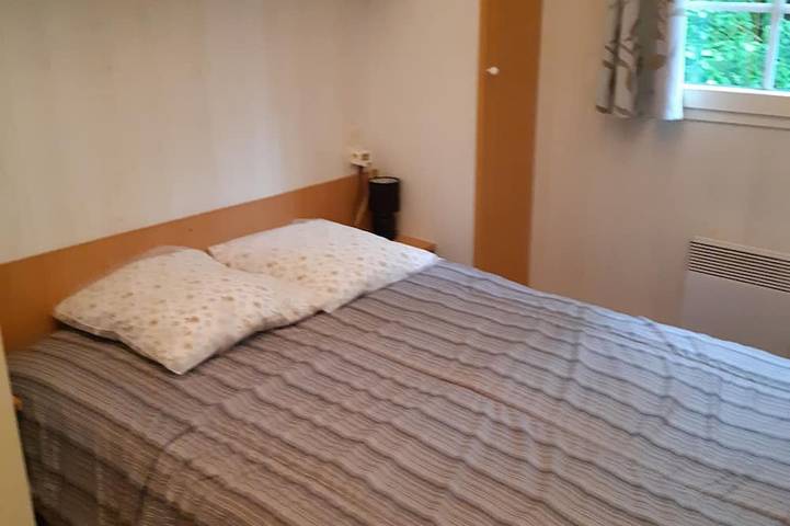 Gîte pour 4 personnes, avec piscine à Lissac-sur-Couze - 2