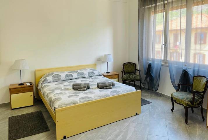 Gîte pour 6 personnes, avec vue et balcon, adapté aux familles à Sarnico - 2
