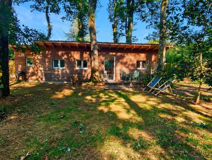 Chalet pour 4 personnes, avec Terrasse ainsi que Jardin et Vue