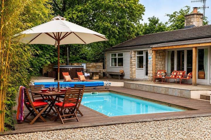 Cottage for 4 people, with Garden in Stroud