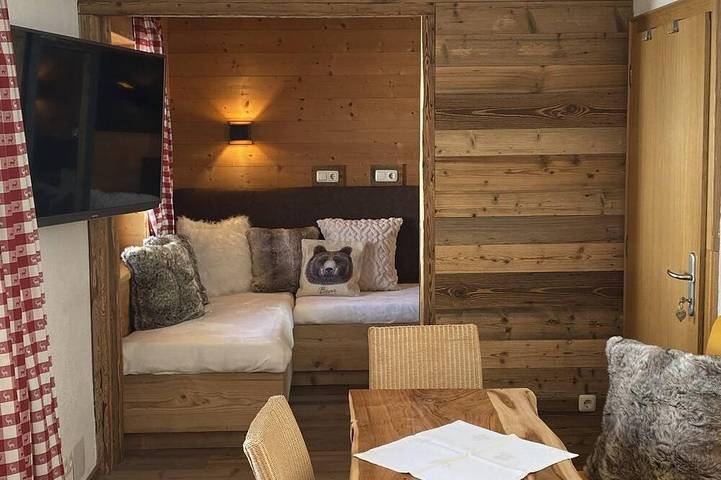 Bed and breakfast for 3 people, with garden and balcony - 1