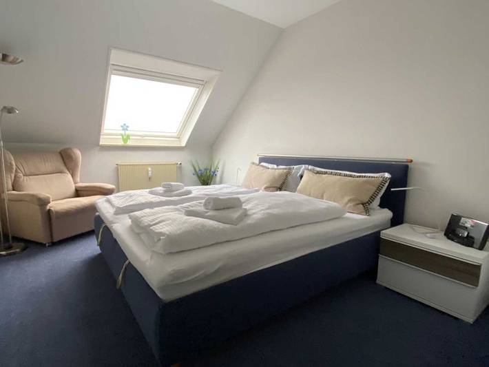 Ferienwohnung für 4 Personen, mit Seeblick und Balkon sowie Garten, kinderfreundlich in List (Sylt) - 2